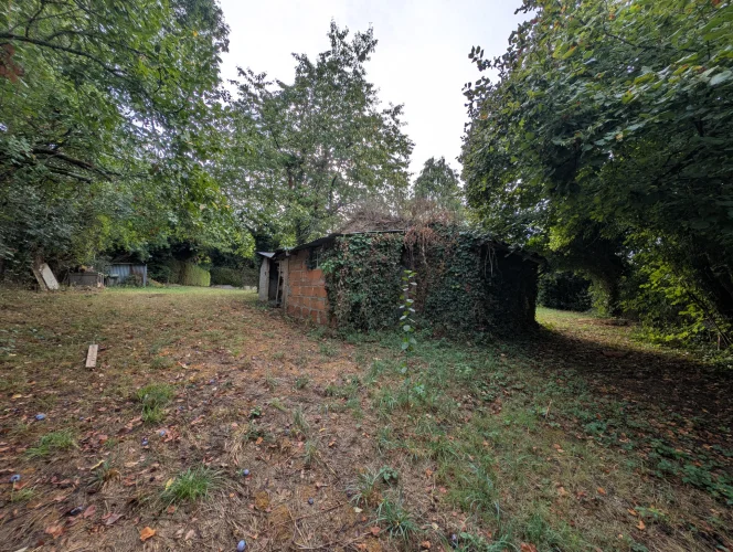 Charm & Comfort: House with Separate Garden and Authentic Br photo 5