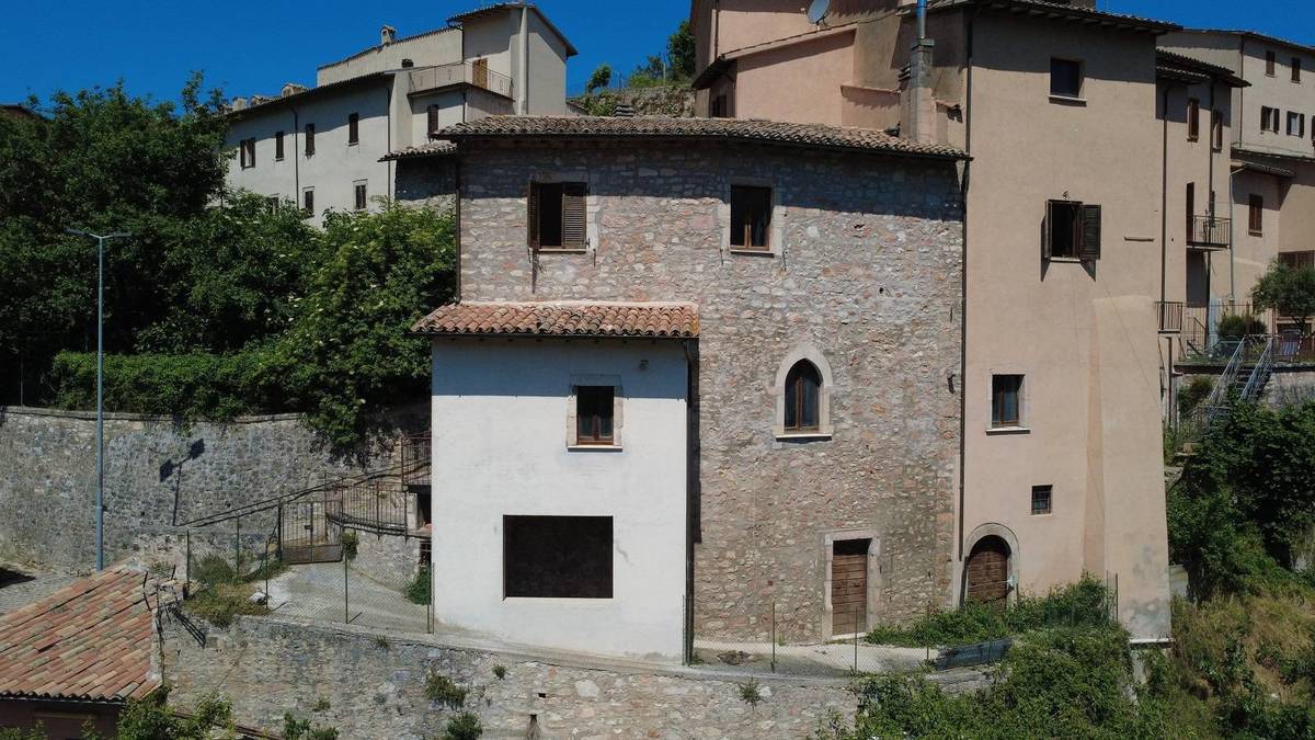 2 bedrooms semi-detached house, 90 m² Cerreto di Spoleto, Perugia (province) photo 3