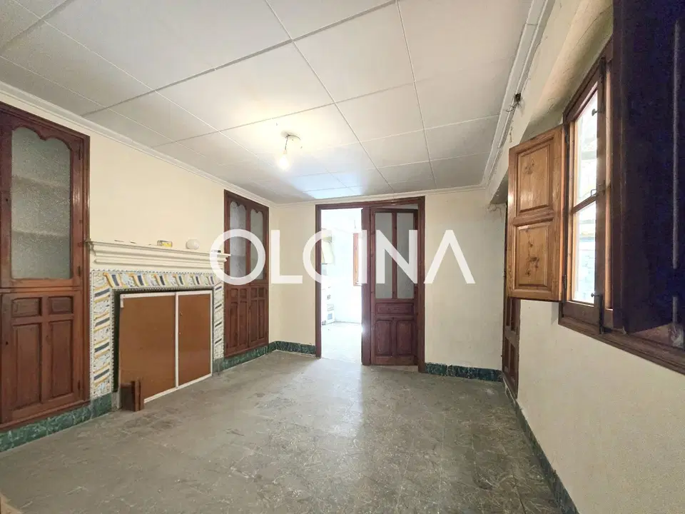 Villa in Banyeres De Mariola, Alicante province photo 2