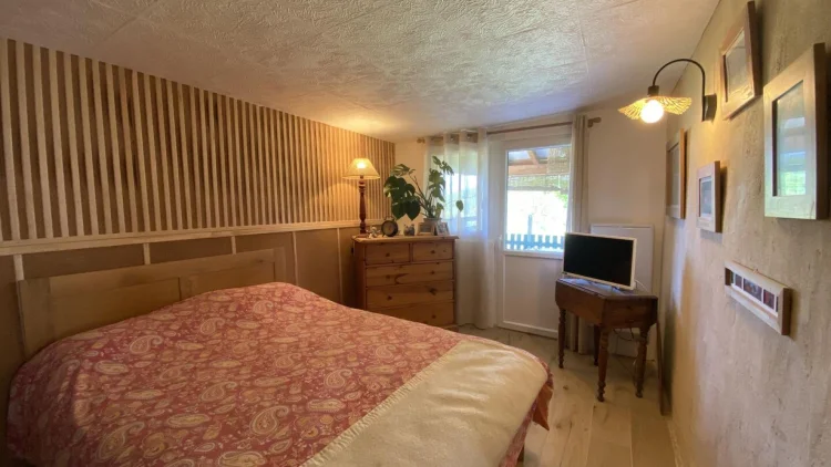 Charming House with a Bedroom on the Ground Floor photo 3