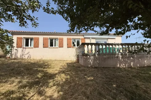 Gorgeous 2002 Villa in Boulogne-Sur-Gesse