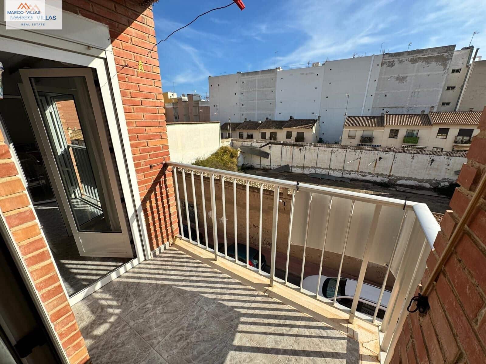 Flat for sale in Guardamar del Segura, Alicante photo 4