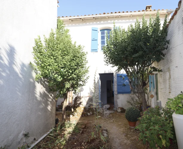 Talmont, a Set of Two Houses