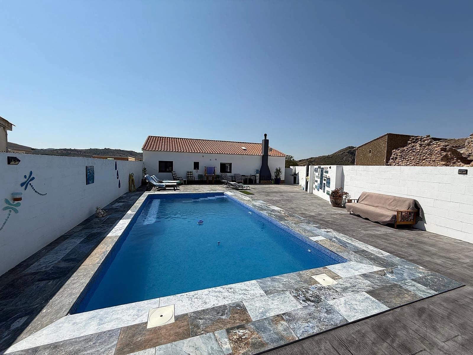 Villa for sale in Caudete, Albacete photo 4