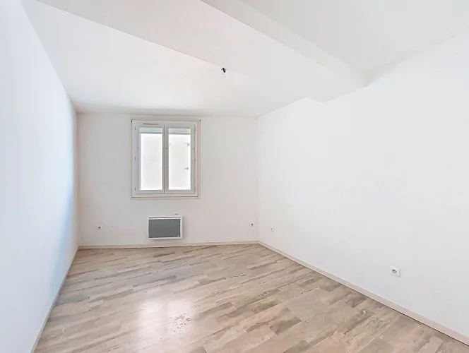 4-Room Apartment of 105 m² photo 5