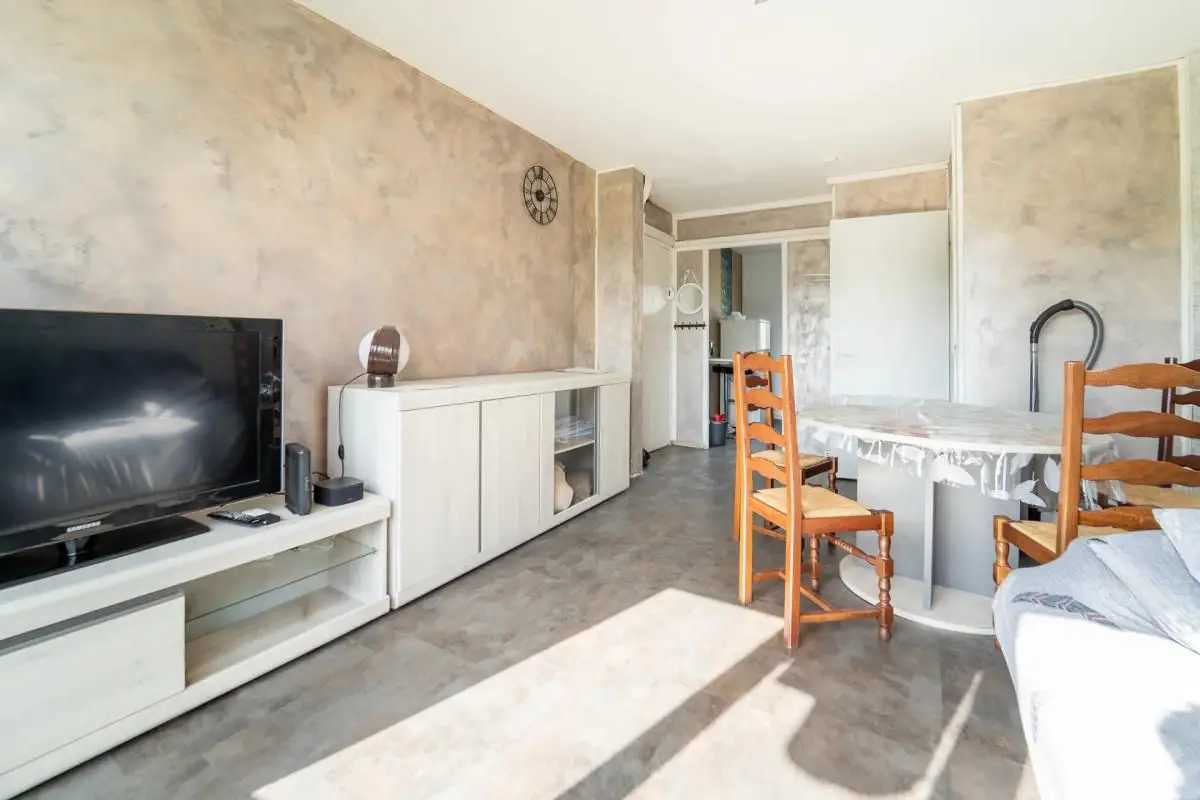 Apartment for sale in Rouen — 2 bedrooms, 48 m² photo 4