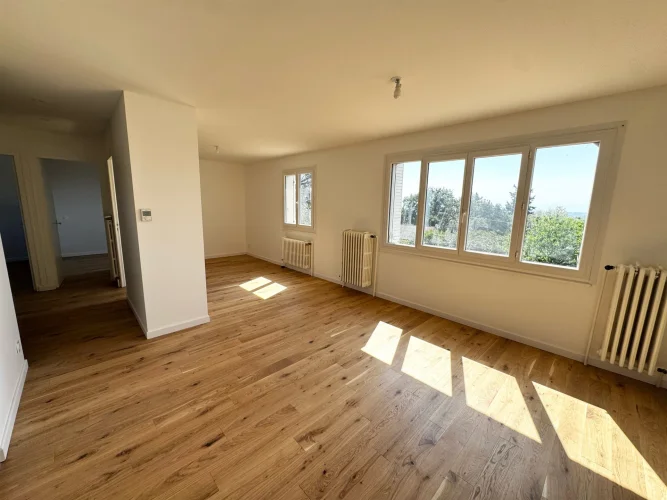 House of 100m² with 1449m² Land photo 5