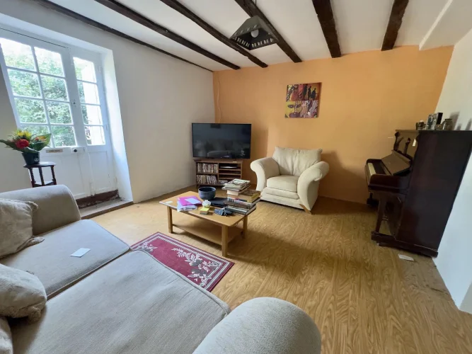 Charming 4 Bedroom with 4 Shower Rooms Country House in Manot photo 3
