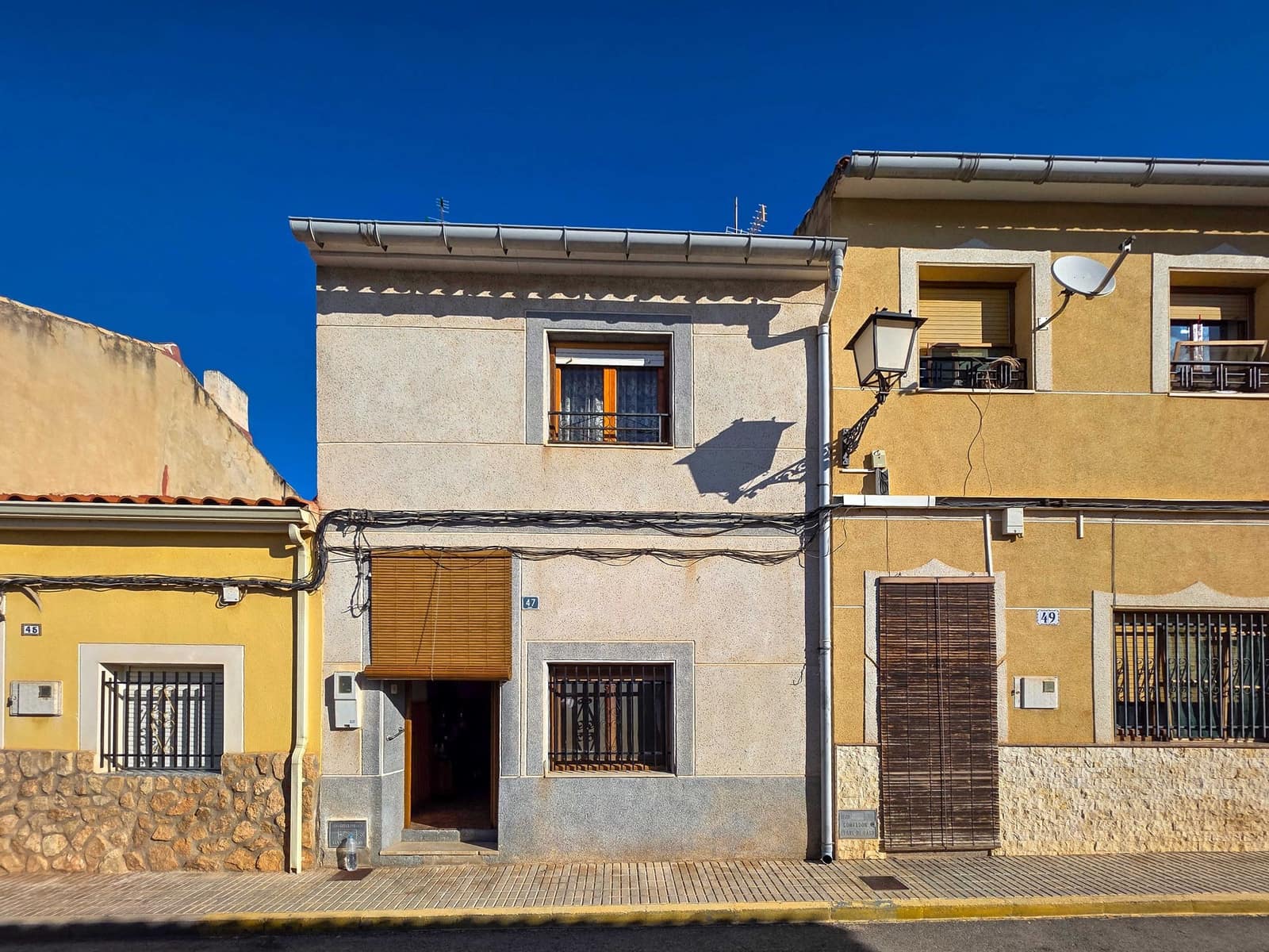 Townhouse for sale in Pinoso, Alicante