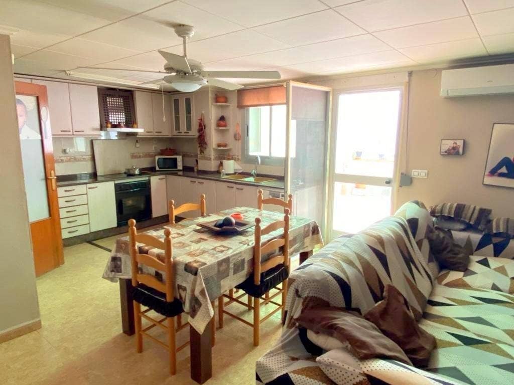 Flat for sale in Moixent, Valencia photo 2