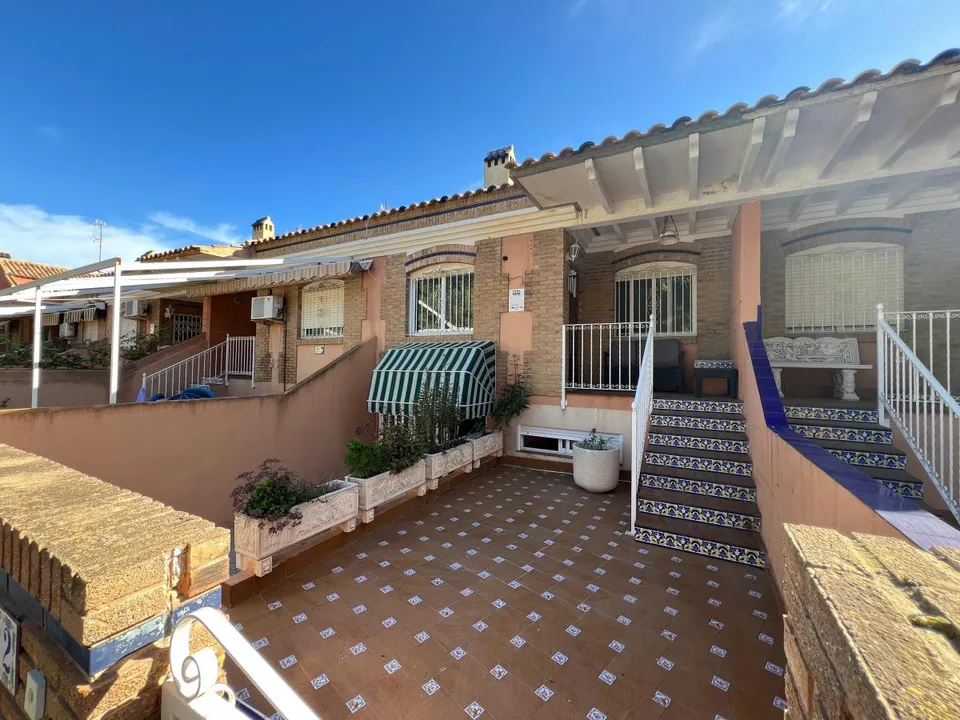 Del Sol Estates & Investments