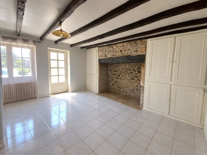 Gramat Sector – Charming Village House with 3 Bedrooms, Garden and Independent Land photo 2