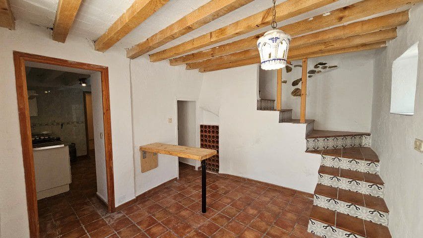Townhouse for sale in Serón, Almería photo 2