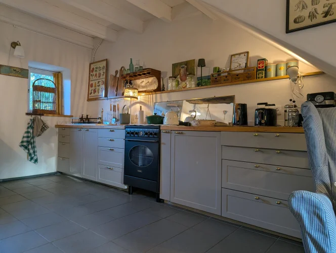 Delightful Character Cottage with Beautiful Garden photo 5