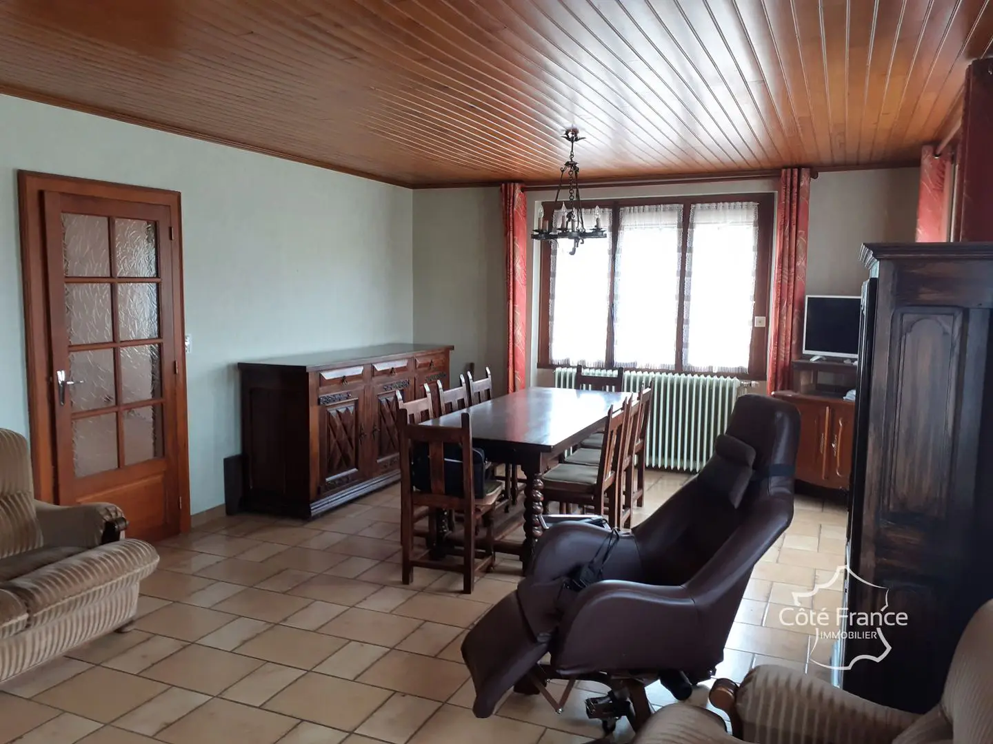 House for sale in Cunfin — 3 bedrooms, 97 m² photo 5