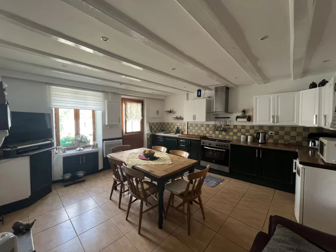 Perfect Countryside Family Home on a Large Plot photo 4