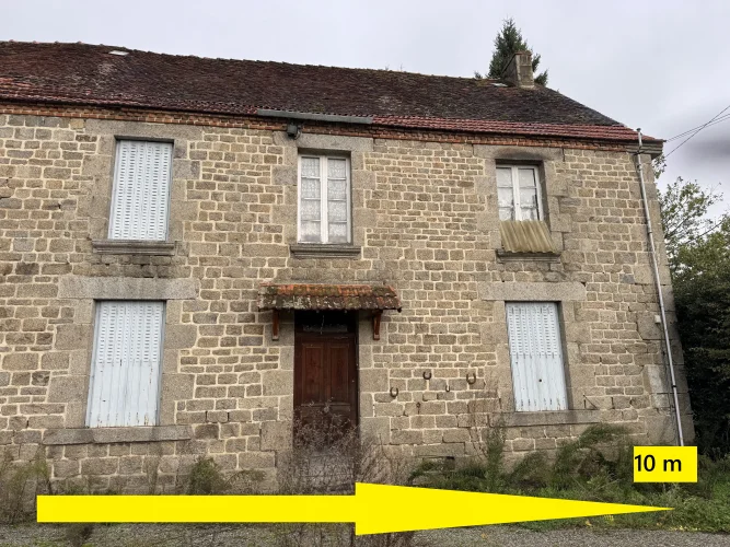 Charming Stone Farmhouse to Renovate – 130 m² + Large Barn, Cellar & Garage – 2,850 m² of Land photo 3