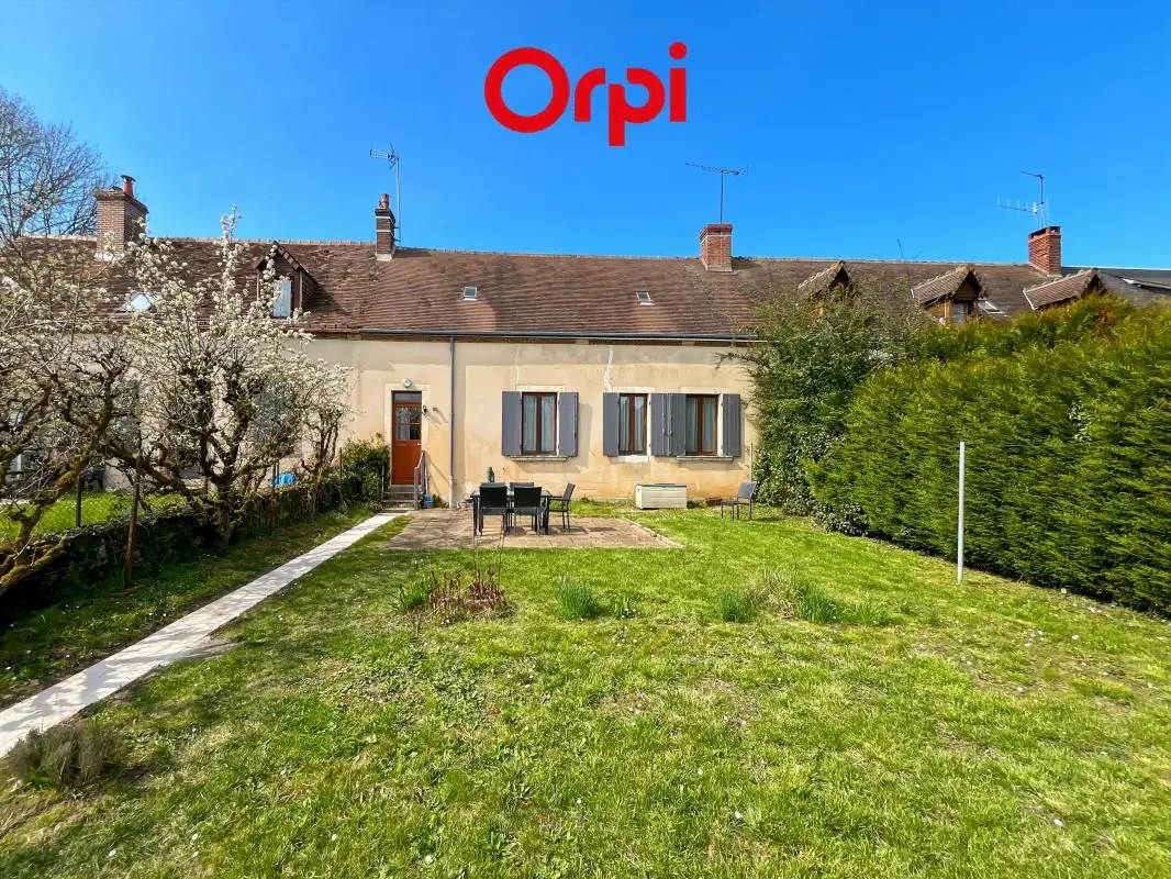 House for sale in Saint Ulphace — 2 bedrooms, 59 m²
