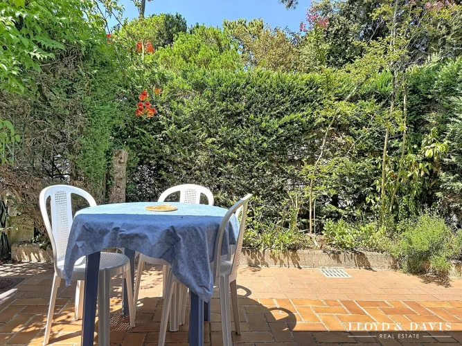House for Sale in Saint-Georges-De-Didonne photo 3