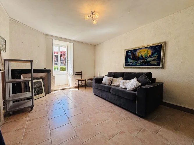 Semi-Detached Village House photo 5