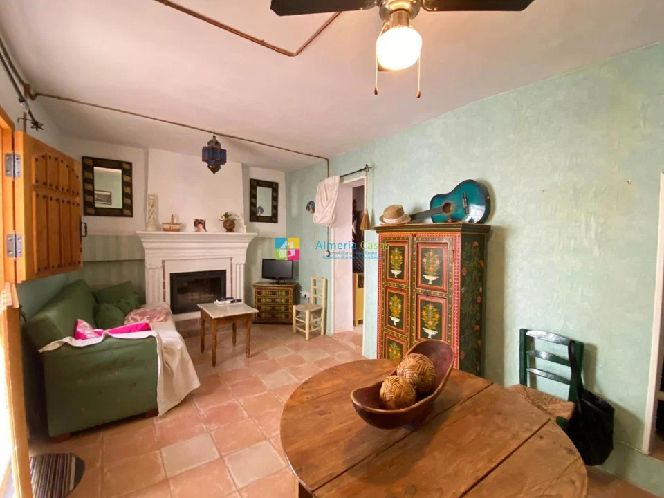 Town house in Albanchez, Almeria province photo 5