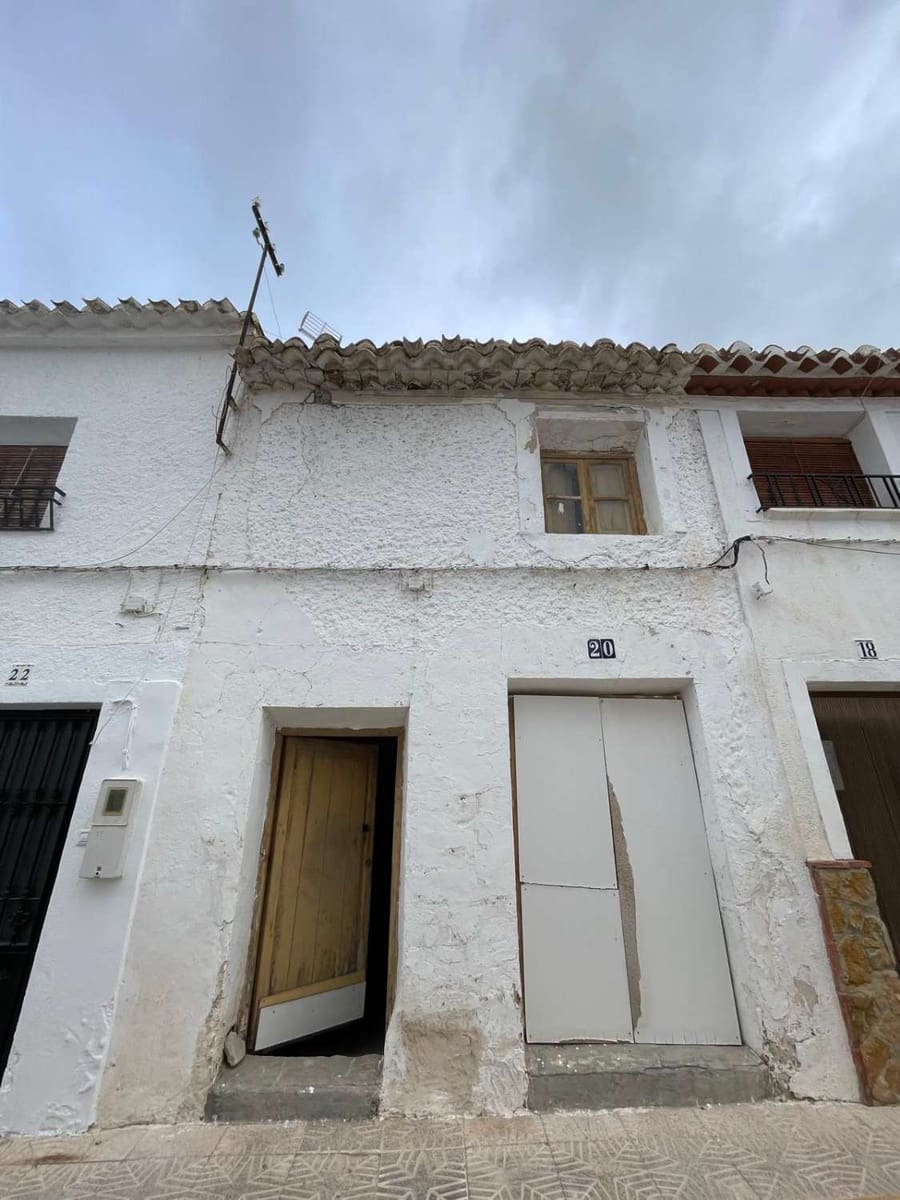 Townhouse for sale in Vélez-Blanco, Almería photo 2