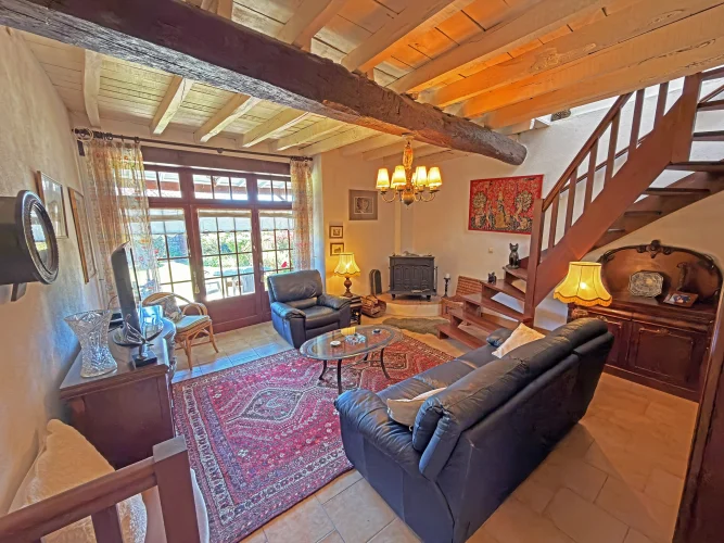 Surprisingly Spacious Stone Property Near Aubeterre Sur Dronne! photo 4