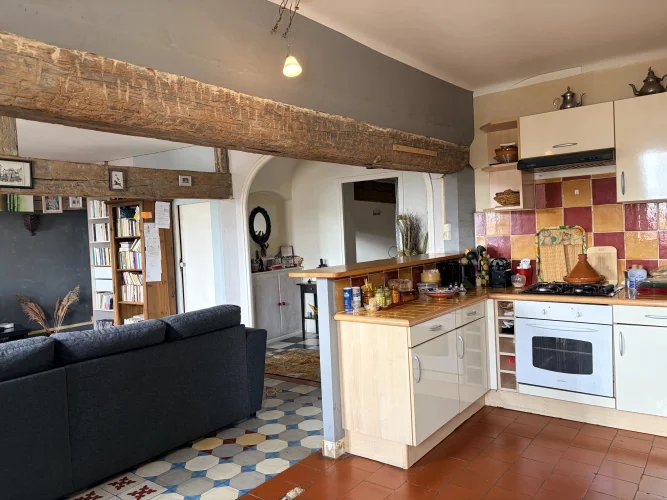 Prime Location – Quiet Top-Floor Apartment in the Historic Centre photo 3