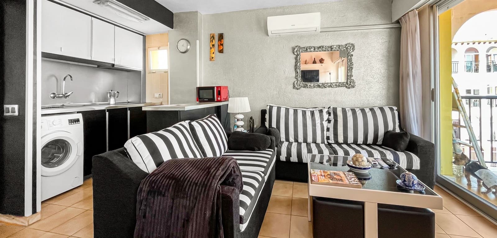 Apartment for sale in Mar Azul, Torrevieja, Alicante