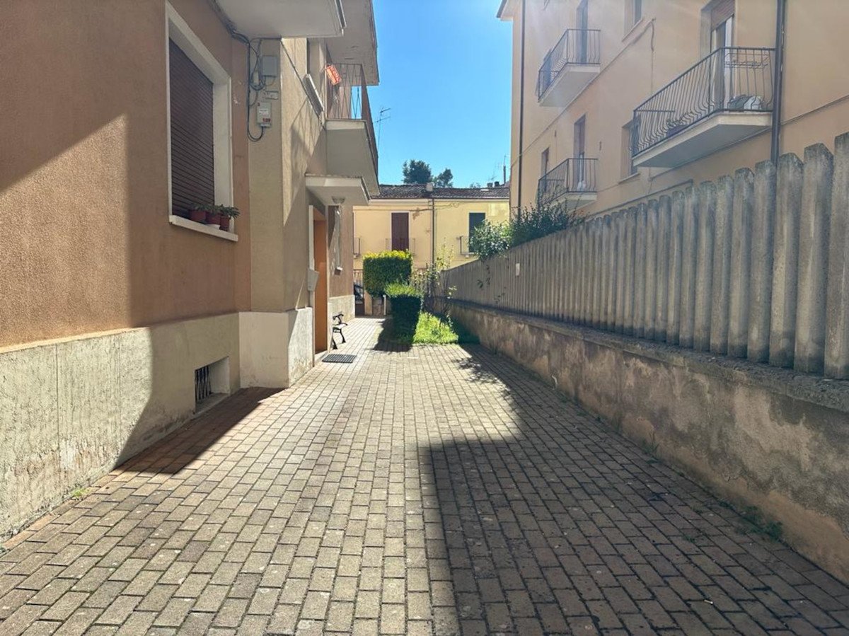 2 bedrooms apartment, 120 m² Sulmona, L'Aquila (province) photo 2