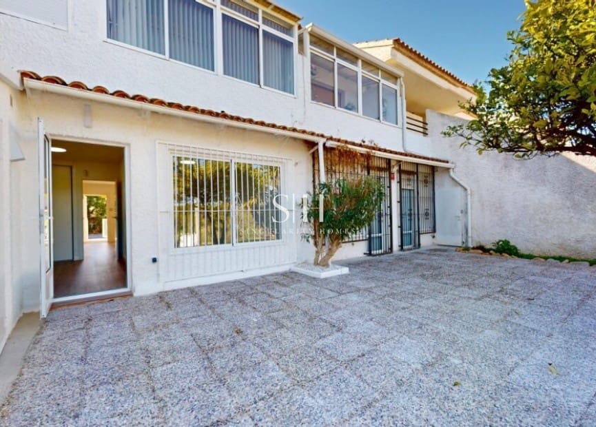 Bungalow for sale in Villamartin, Orihuela, Alicante