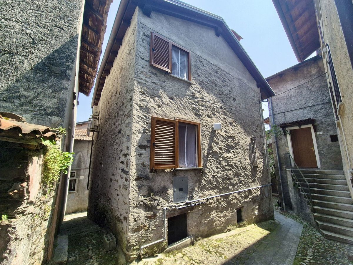 2 bedrooms detached house, 135 m² Gera Lario, Como (province) Lake Como photo 3