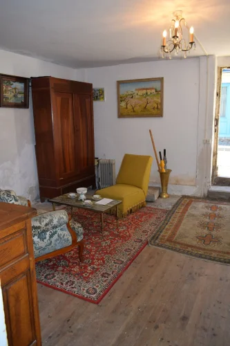 Old House in the City Center photo 4