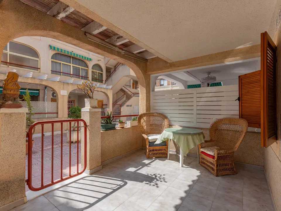 Apartment in Torrevieja, Alicante province photo 5