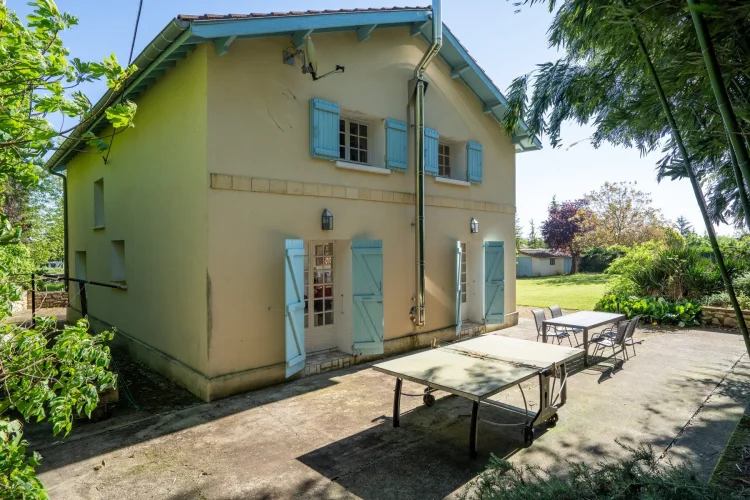 Beautiful Country House with Swimming Pool photo 3