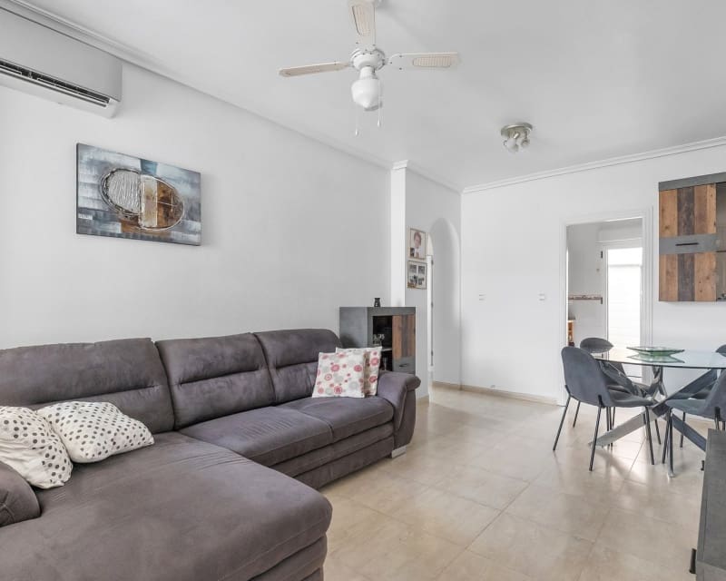 Apartment for sale in Los Altos, Alicante photo 5