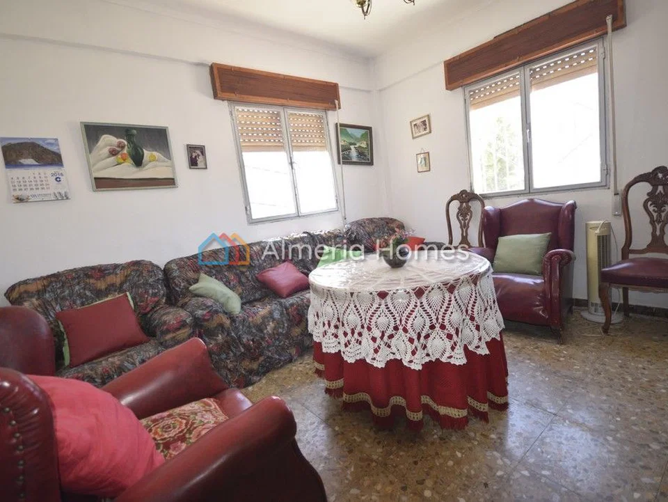 Town house in Partaloa, Almeria province photo 2
