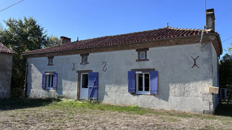 Country Farmhouse with an Energy Rating of a!