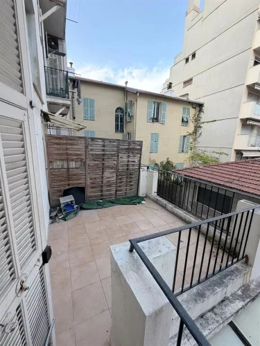 Nice – Boulevard François Grosso – Two-Bedroom Apartment with Terrace