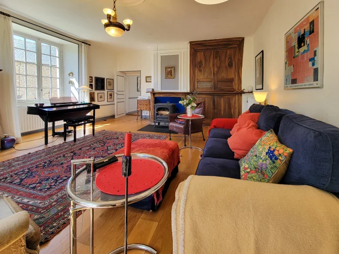 Historic Former Notary's House with Character and Views in Le Bas Ségala photo 3
