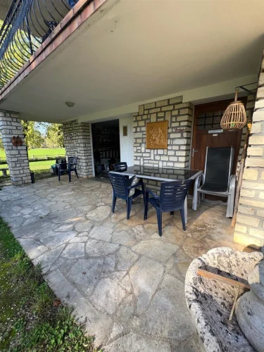 House on Basement with 3000 M2 Country Land photo 3