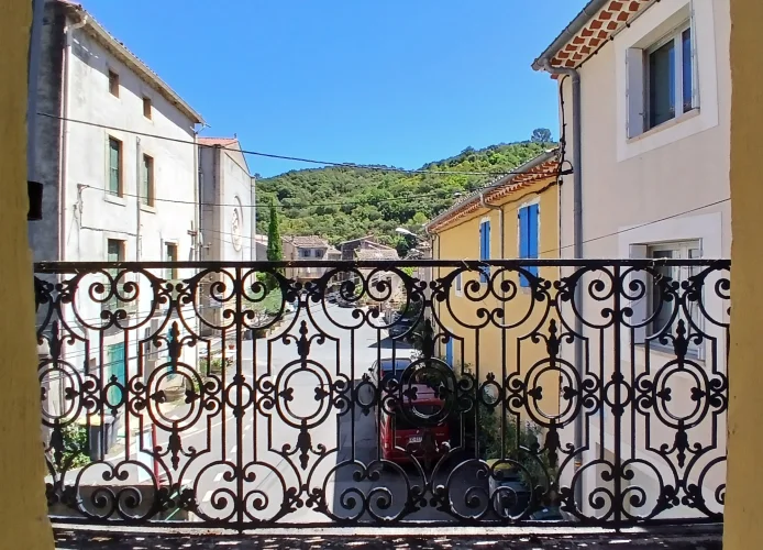 Charming Village House Offering 2 Bedrooms and Balcony with Views in a Picturesque Village. photo 4