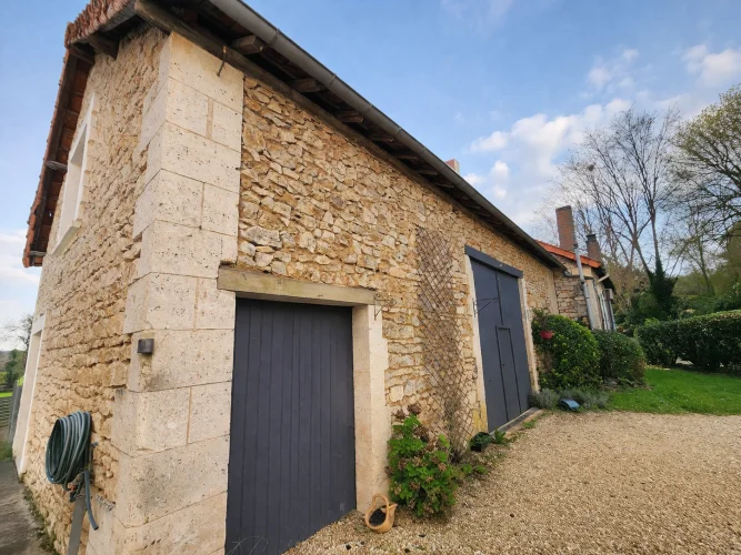 Charming Stone Property with Guest Accommodation, Outbuildings and Garden photo 5