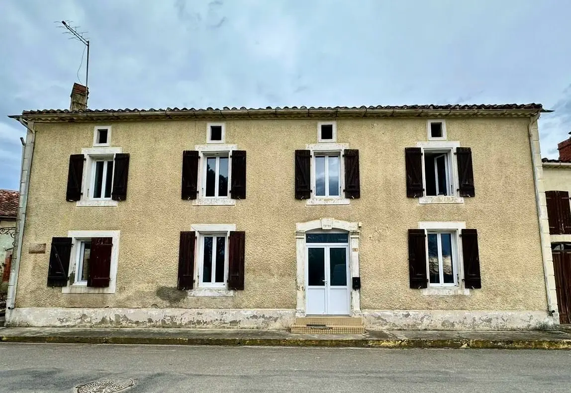 House for sale in Viella — 3 bedrooms, 147 m²