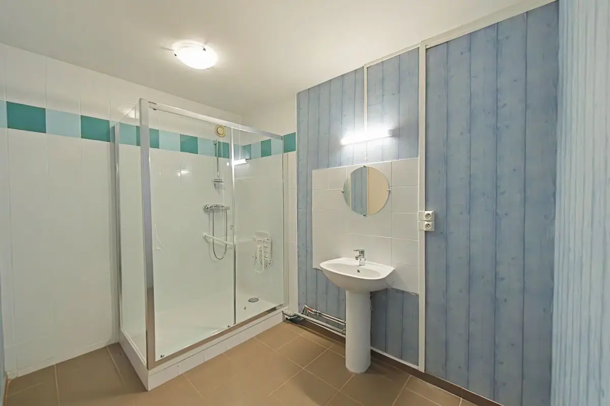 Apartment for sale in Bourg-en-Bresse — 2 bedrooms, 88 m² photo 5