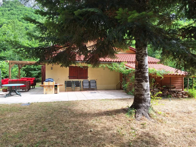 M&M Immobilier is Pleased to Offer you Exclusively