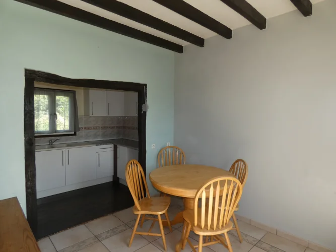 A Two Bedroom House in Habitable Order with Barn and Garden photo 4