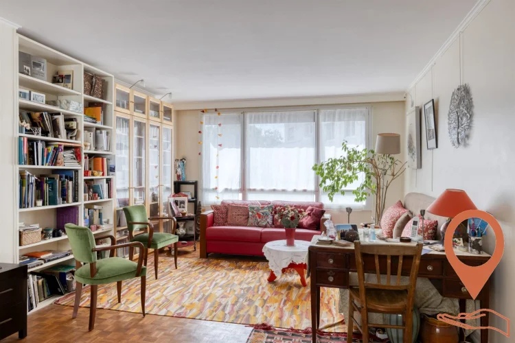 Apartment for Sale in Paris