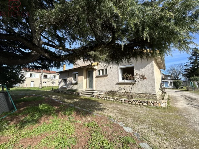 House to Renovate, Desirable Location.