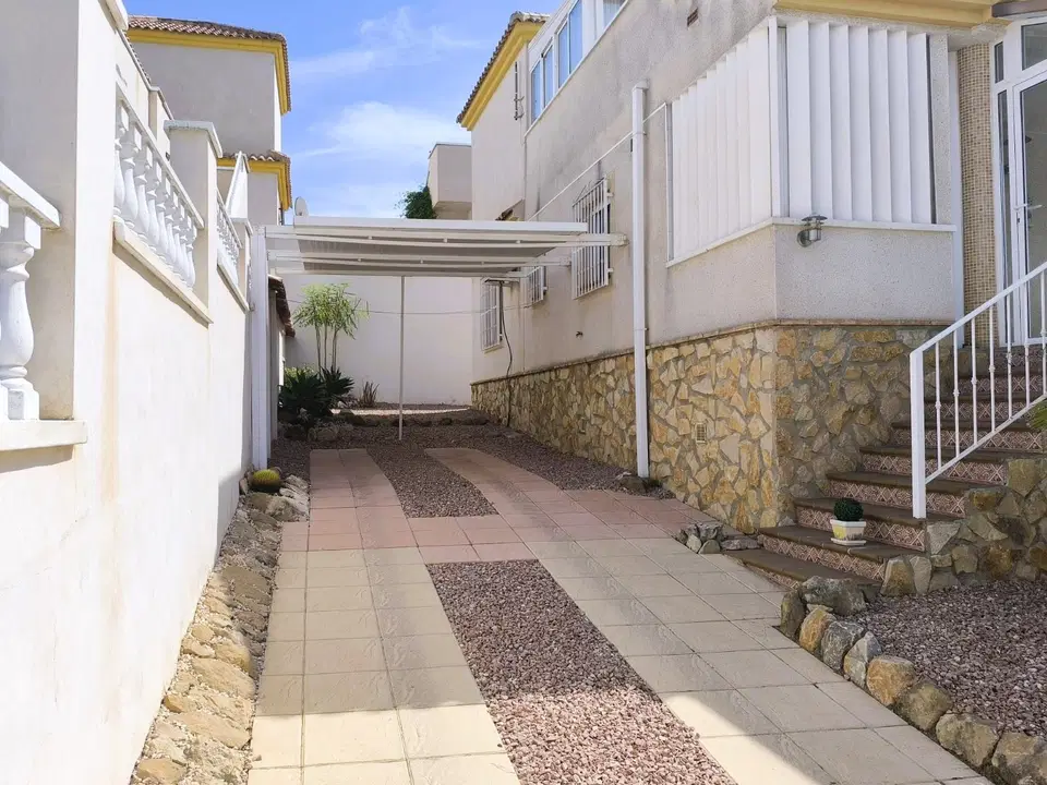 Villa in San Fulgencio, Alicante province photo 3
